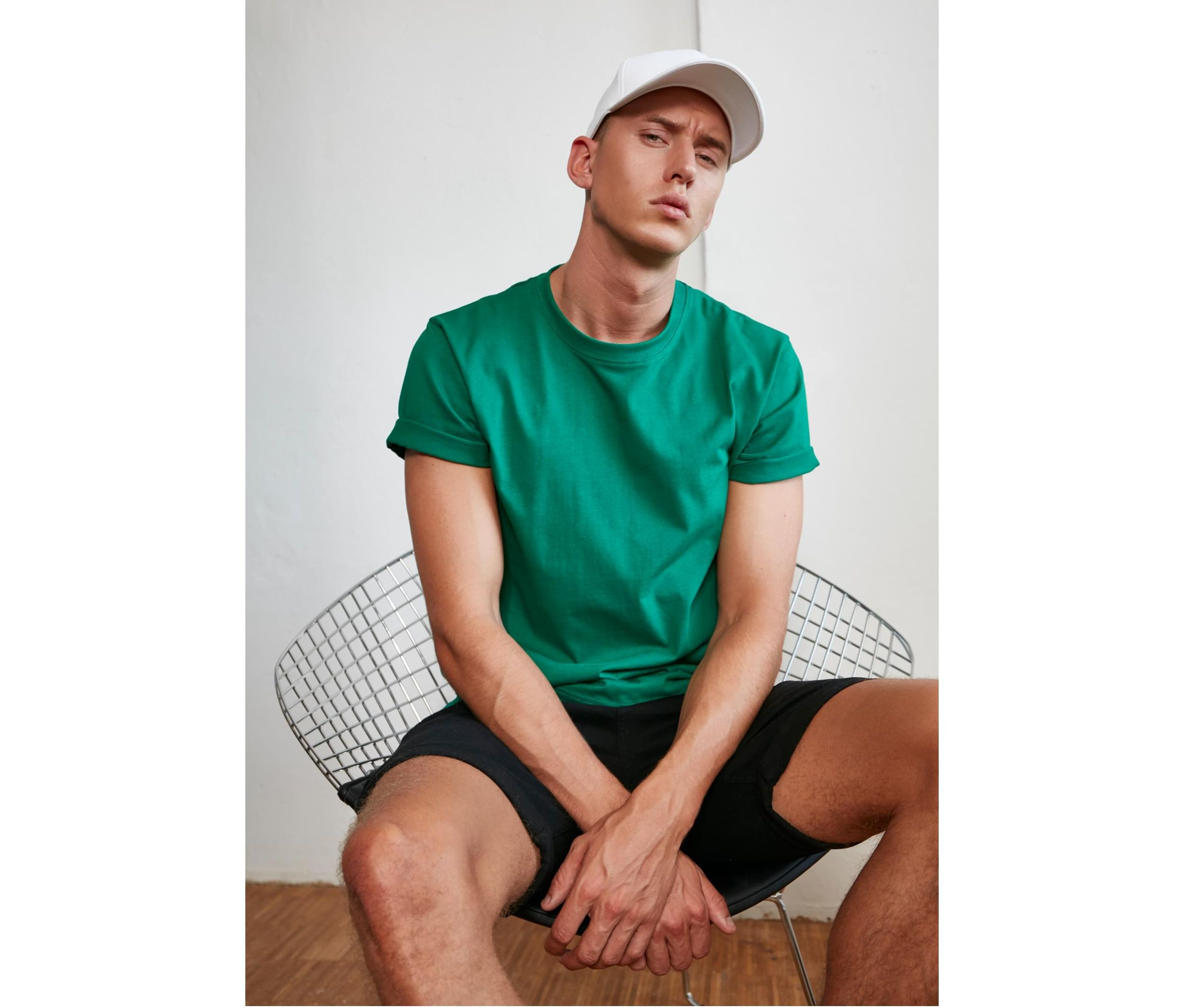 ROUND NECK T-SHIRT
